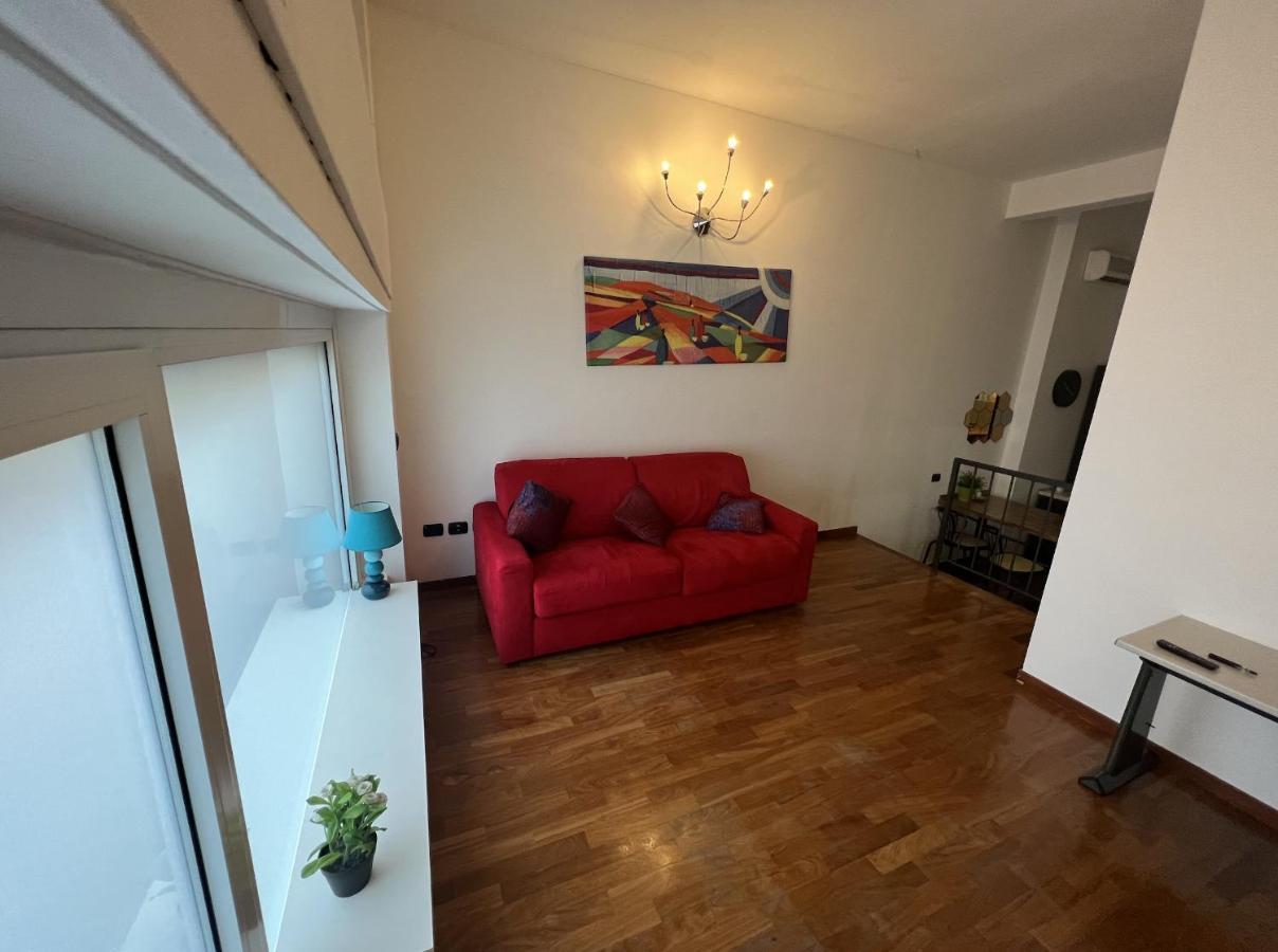 La Vetrata Apartment Milan Luaran gambar